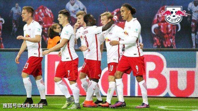  莱比锡红牛火力全开五球横扫弗赖堡彰显强队实力